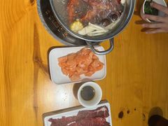 -养牛邓·潮汕牛肉海鲜自助火锅(广州店)