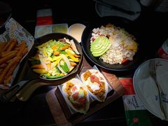 -Famous肥猫墨西哥音乐餐吧(五棵松华熙LIVE店)