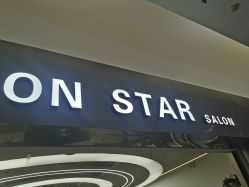 -ON STAR SALON