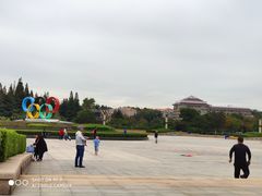-汇泉广场