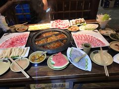 -唇辣号重庆老火锅(燕郊鑫乐汇店)