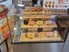 面包甜点陈列柜-麦当劳(展览路店)