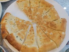 -汗腾格里·风味餐厅(新疆驻京办店)