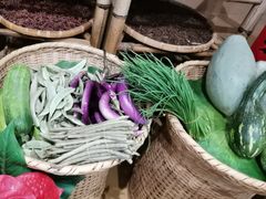 -辛香味烧鱼馆·非遗技艺·排骨红烧肉(光谷医药园店)