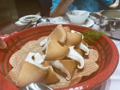 -红鼎豆捞·非遗鲍皇汤火锅(宝丰路店)