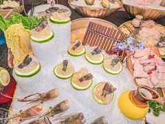 -得意咚瓜·顺德鱼生·冬瓜火锅(深圳首店)