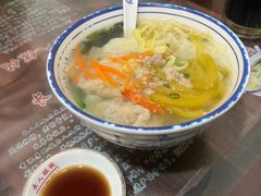 -长人馄饨铺(解放街店)