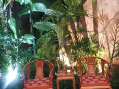 -老街坊美食汇(玉兰大街店)