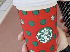 -星巴克臻选(盐城金鹰聚龙湖店)