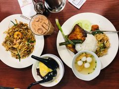 海鲜炒粿条-小槟城美食馆