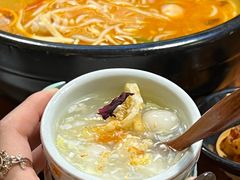 -银米·云南传统过桥米线(双廊黑金冠店)