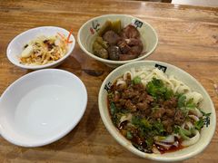 -任记七中刀削面(总店)