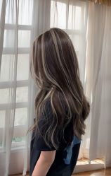 -赤道 Hair Salon