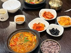 -釜山豚骨汤饭(芝罘万达广场店)