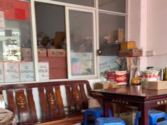 -味为先光明乳鸽(光明总店)