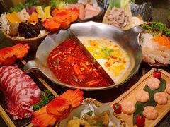 -湊湊火锅·茶憩(打浦桥日月光店)