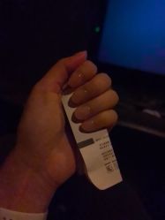 -爱空间美睫健康美甲