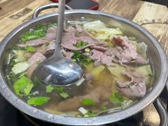 -冯烫烫跷脚牛肉·川菜小馆(武胜西街店)