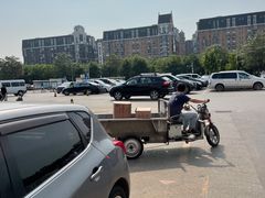 -锦绣大地生鲜食品厅