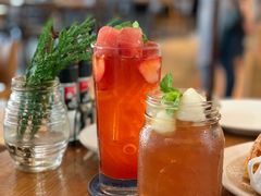 -ROAST coffee & eatery