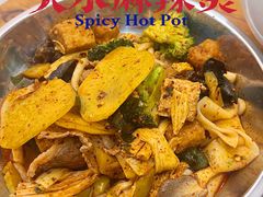 -嘻小北·兰州清汤牛肉面(太平洋森活天地店)