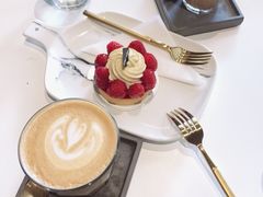 -UNI UNI(环亚凯瑟琳店)