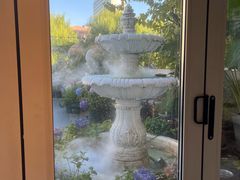 -秀儿家の小确幸花园西餐厅
