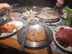 -阪尚皇·原切牛排·烤肉火锅自助(北京路店)
