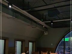 -LENBACH兰巴赫西餐啤酒坊(大连东港店)