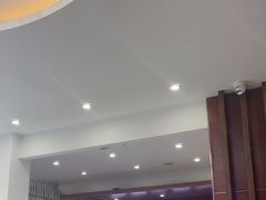 -赫尔森口腔·牙齿种植修复