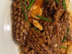 -湖畔鲁菜·二十年老字号餐厅(大明湖店)