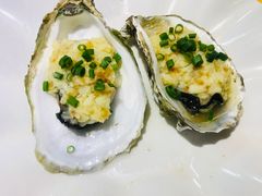 蒜茸蒸特大生蚝-宏佳丰味蟹馆(洛溪店)