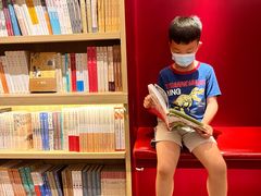 -新华书店(保利水城店)