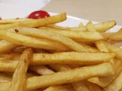-佰搭果·广式茶餐厅(西华路店)