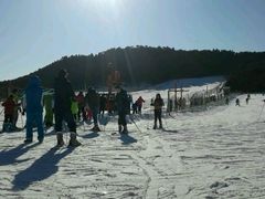 -十三陵雪世界滑雪场