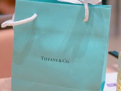 -Tiffany & Co.蒂芙尼
(广州太古汇店)