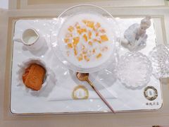 -金私燕鲜炖燕窝(万达店)