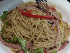 -亮马河饭店翠雅咖啡厅