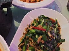 -巴特餐饮6加1音乐餐吧·新疆菜