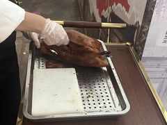 -鸭王烤鸭店(三里河店)