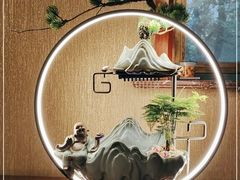 -莱蔻·圣灸堂·推拿艾灸(天山店)