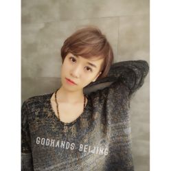 -God Hands发型设计复古会所