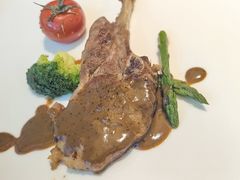 -亮马河饭店翠雅咖啡厅