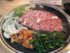 顶级大块牛肉-杀猪天·韩国烤肉(总店)