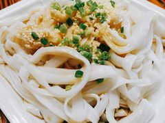 捞河粉-侠成水上农庄(工业大道店)