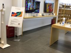 -华为授权体验店(万航渡路)