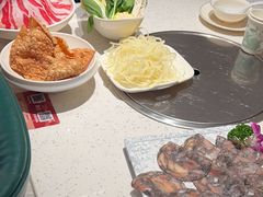 -三人行骨头王火锅(长寿店)