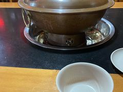 -果松木炭酸菜铜火锅·外婆参鸡汤