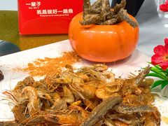 -刘姐啤酒鱼民族演艺餐厅(西街总店)