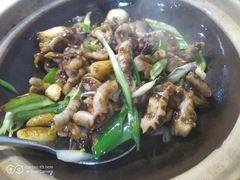 -聚味大牌档·粤菜·啫啫煲·砂锅粥
